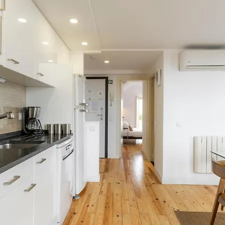 Lv Premier Apartments P.Real- Pi *