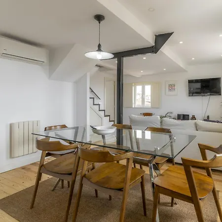 Lv Premier Apartments P.Real- Pi Apartment *