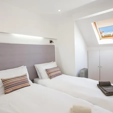 Lv Premier Apartments P.Real- Pi Apartment *